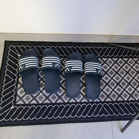 Byjoe Apartment Morschen Bagian luar foto