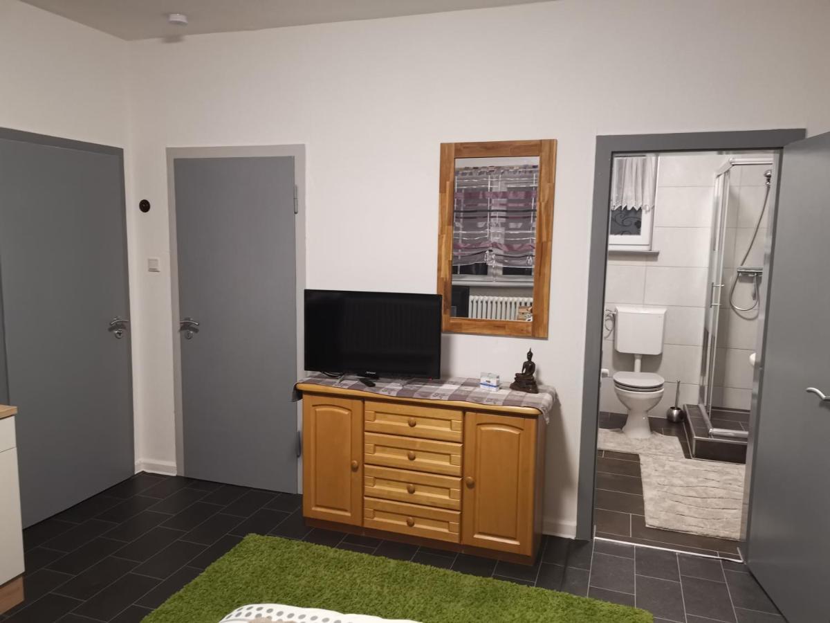 Byjoe Apartment Morschen Bagian luar foto