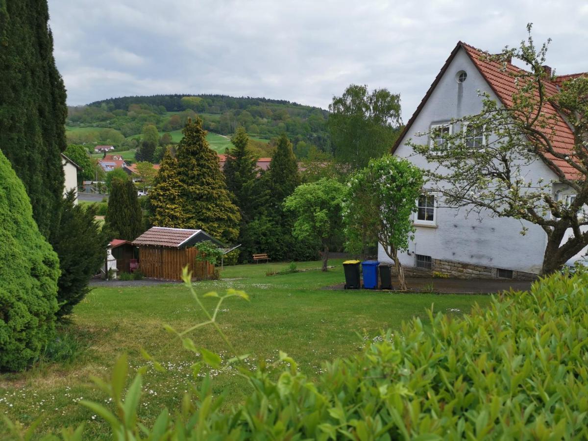 Byjoe Apartment Morschen Bagian luar foto